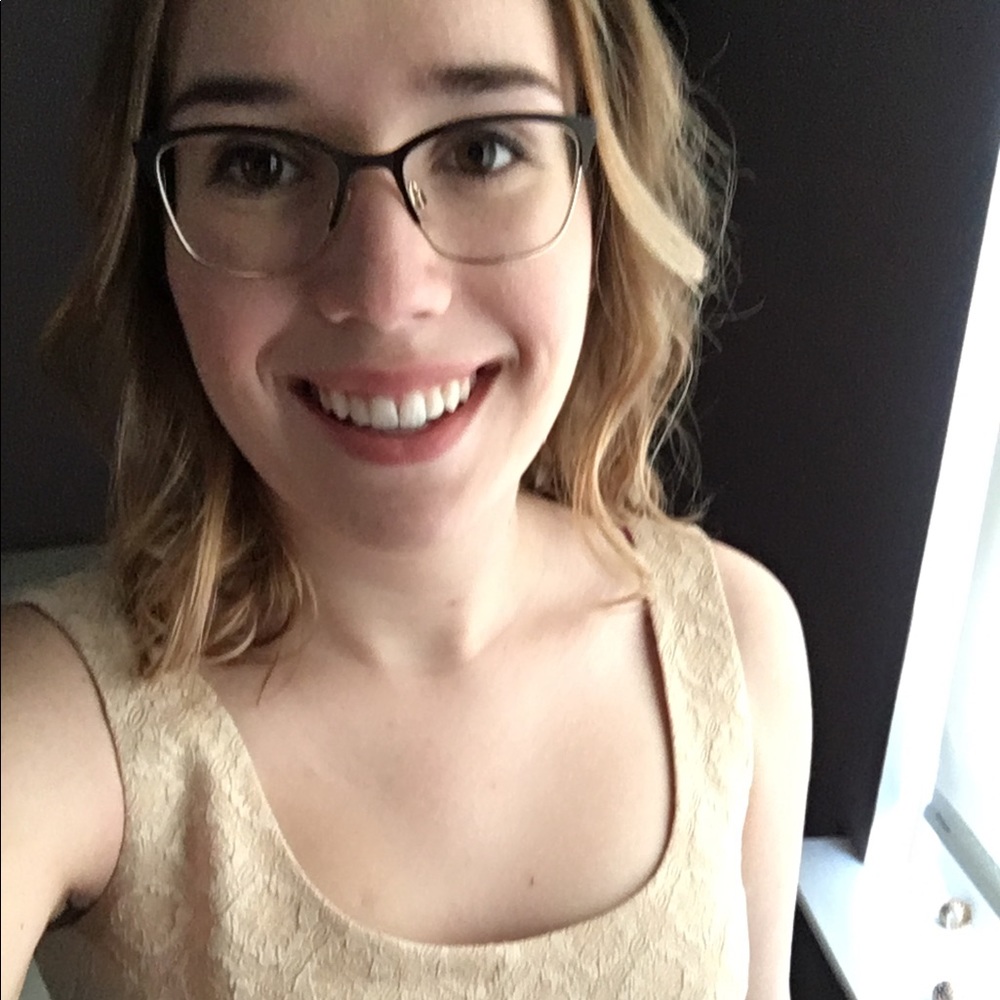 Meet your Posher, Francie